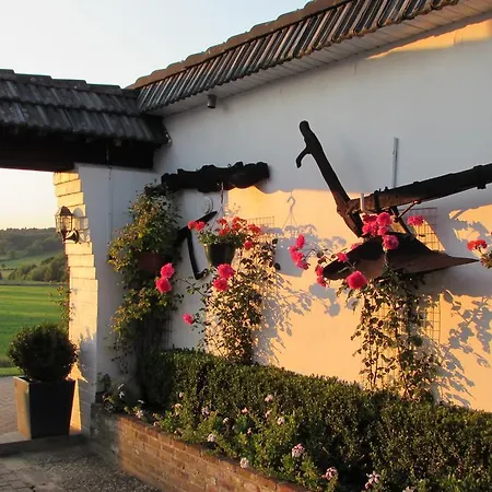 Het Witte Huis 2* Lemiers