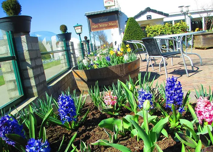 Het Witte Huis Hotel Lemiers