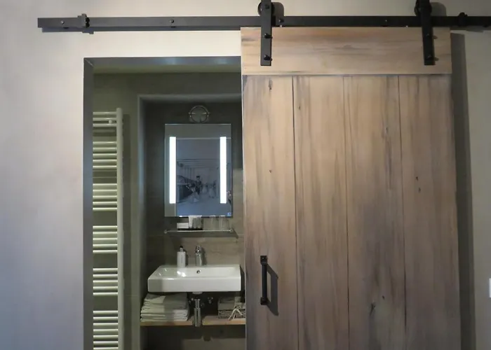 Het Witte Huis 2* Lemiers